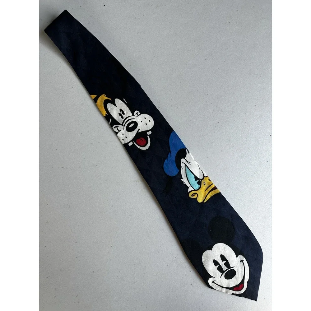 Vintage Necktie Disney Store Mickey Donald Goofy Head Shot Silhouette Silk Tie